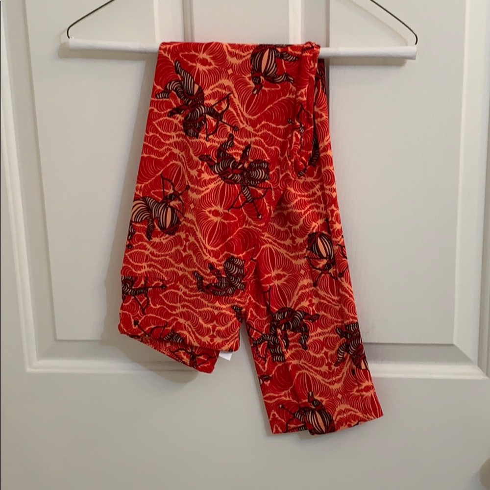 LuLaRoe Valentine Cupid leggings NWOT